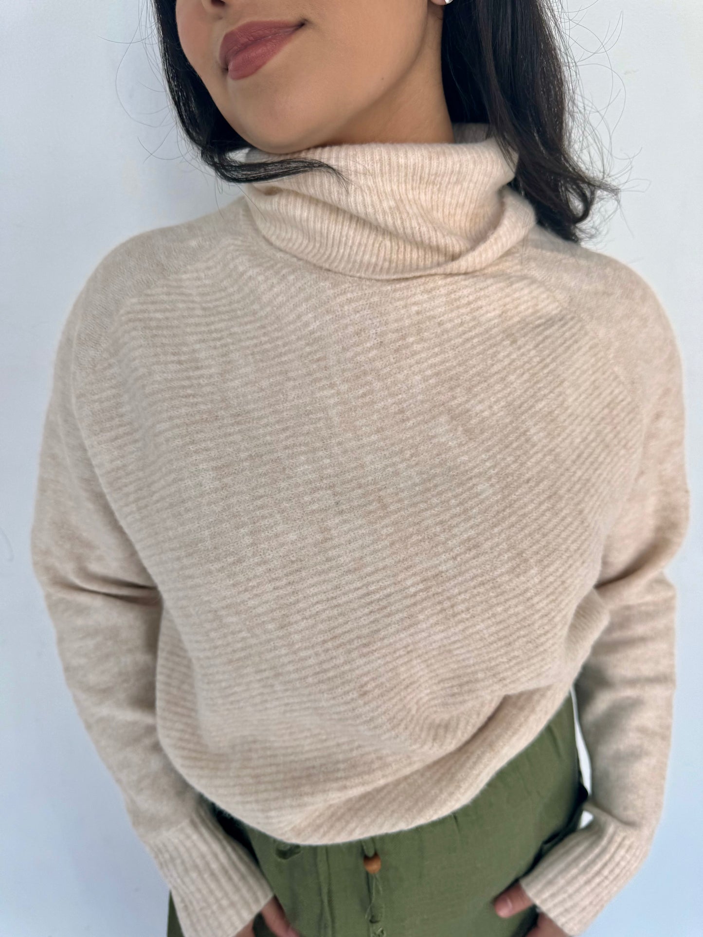 faith rolled turtleneck