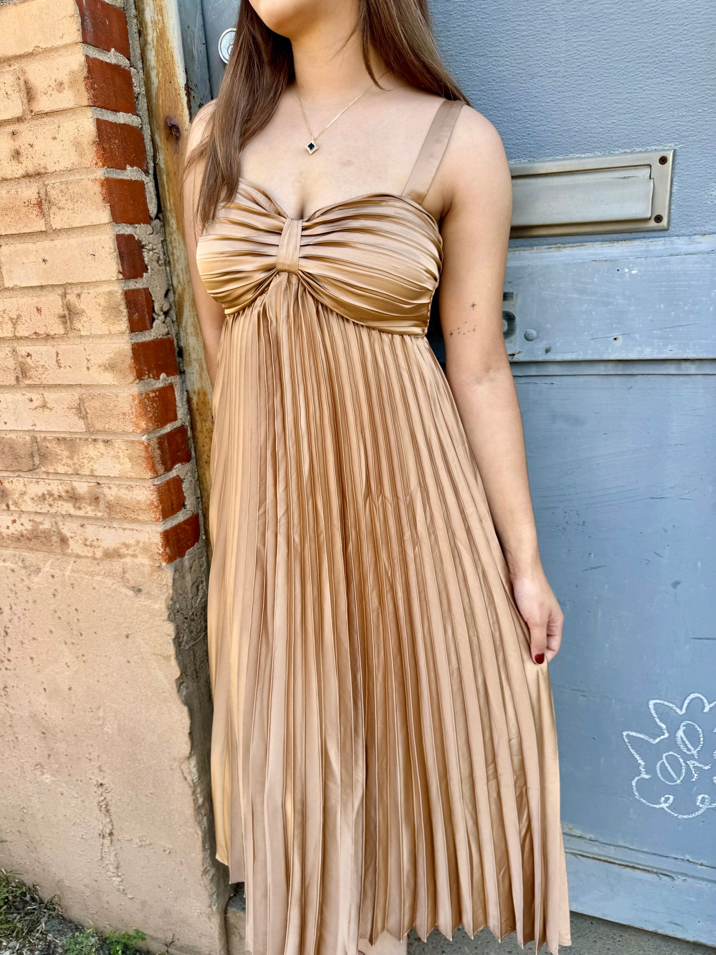 Edna golden girl dress