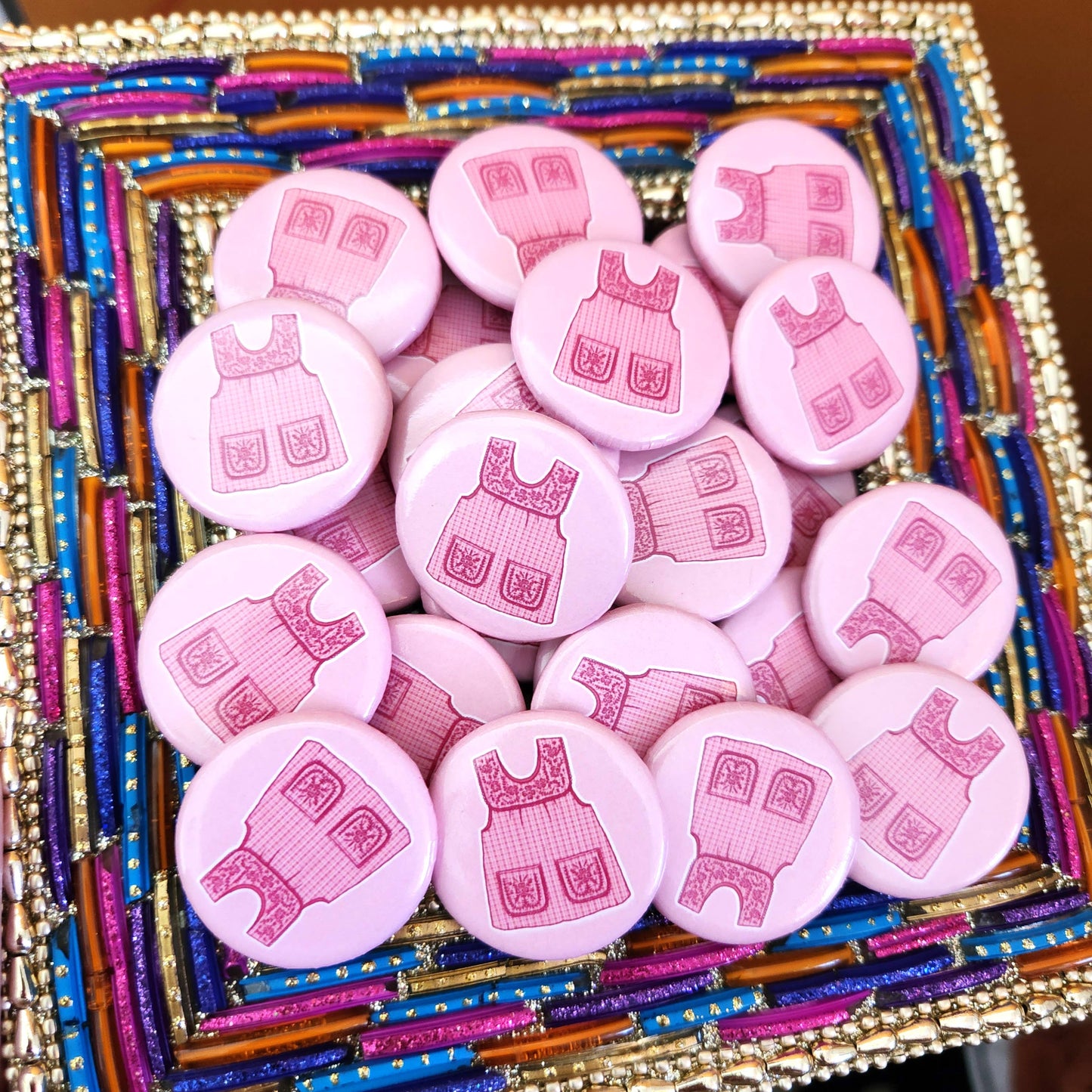 Abuelas Mandil Pin-Back Button