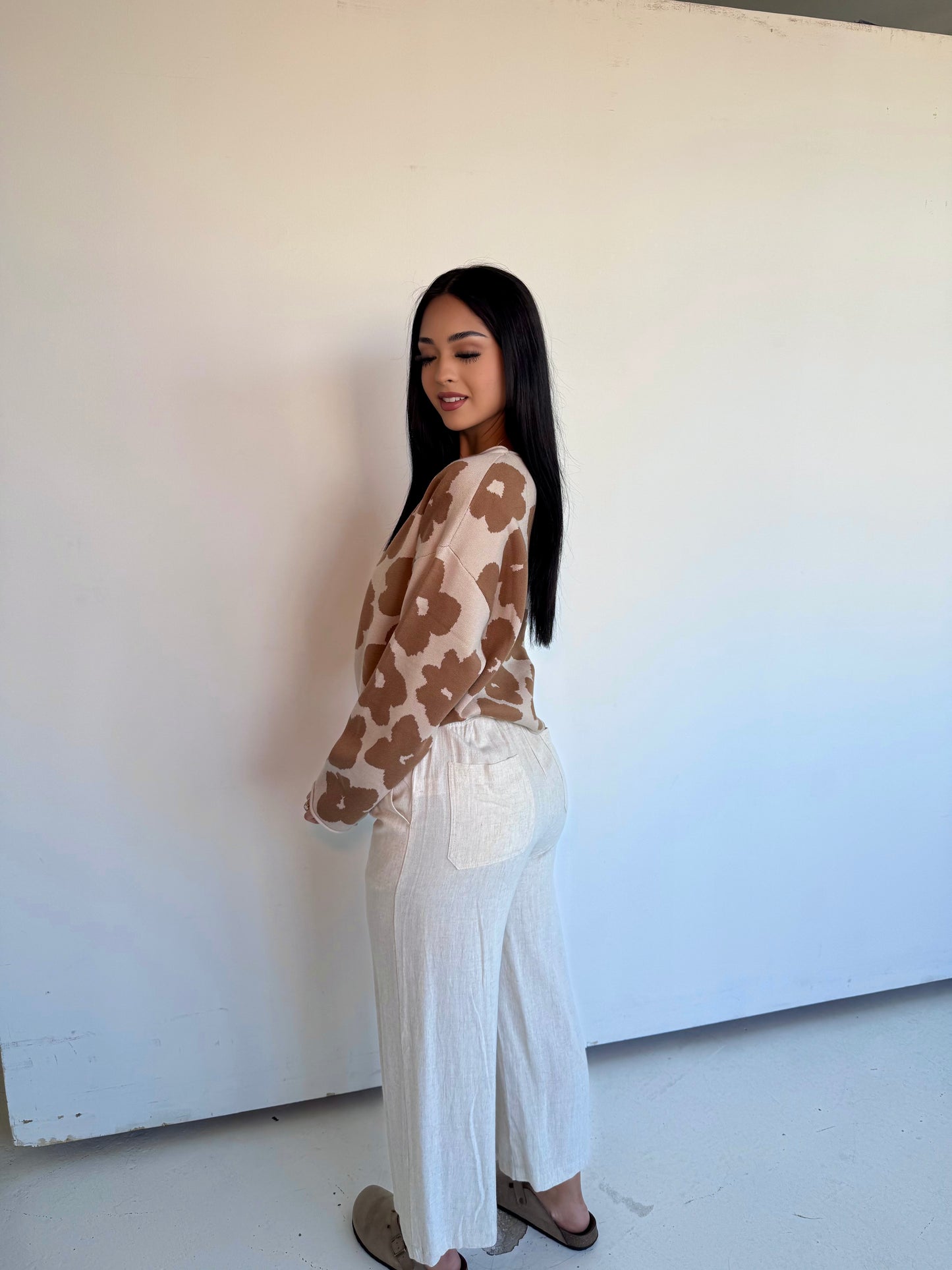 Don’t leave flower sweater