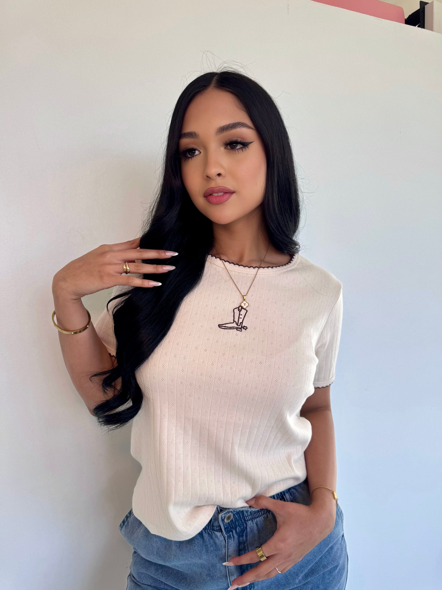 Cowboy boots cream top