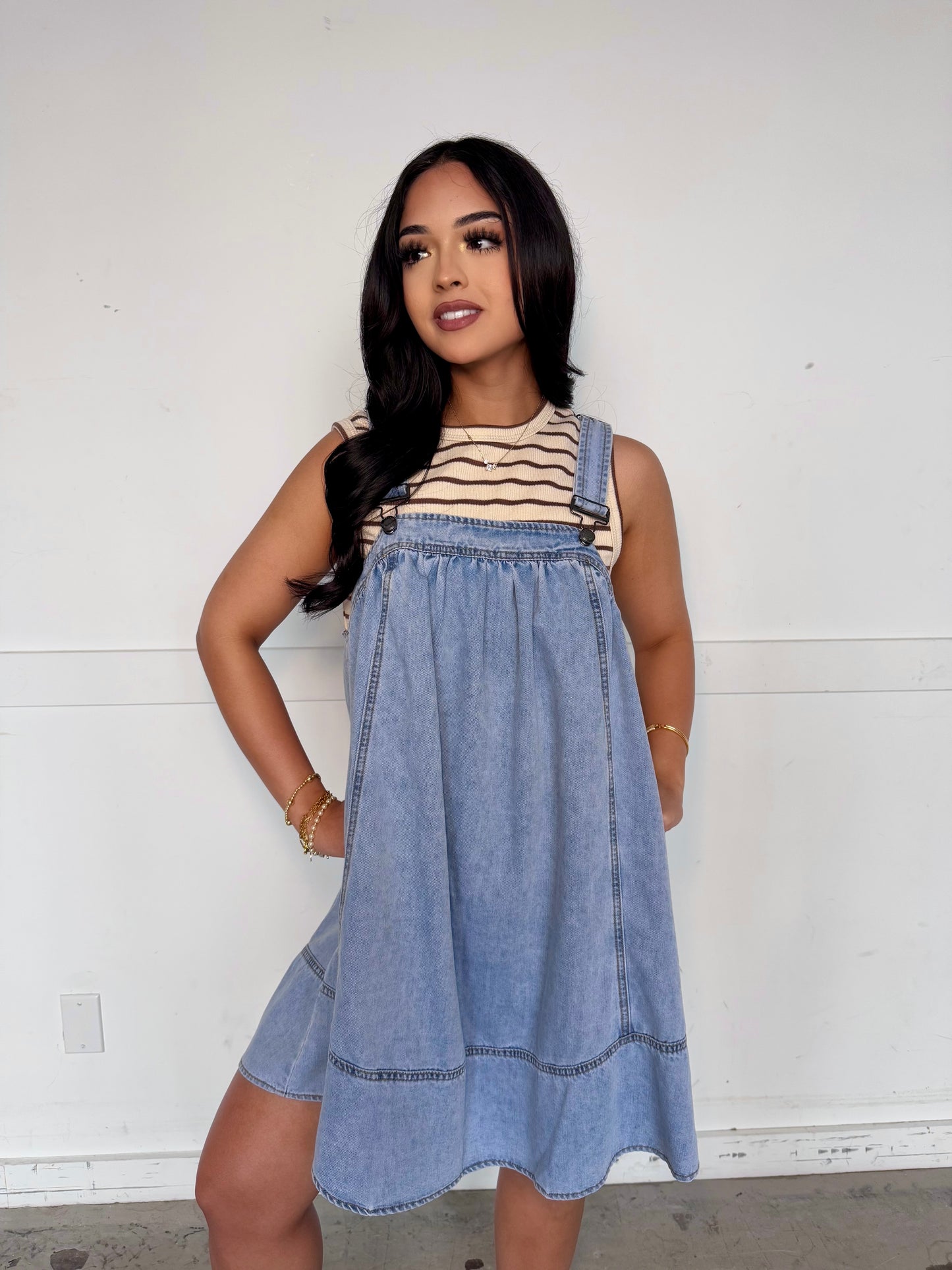 Lejos de ti denim dress