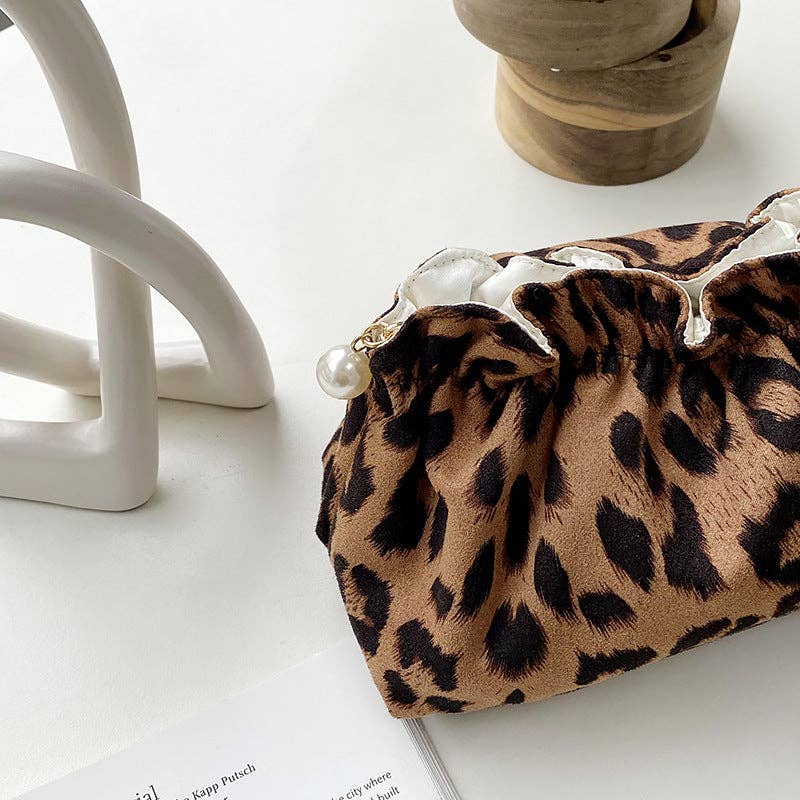 Vintage Leopard makeup bag