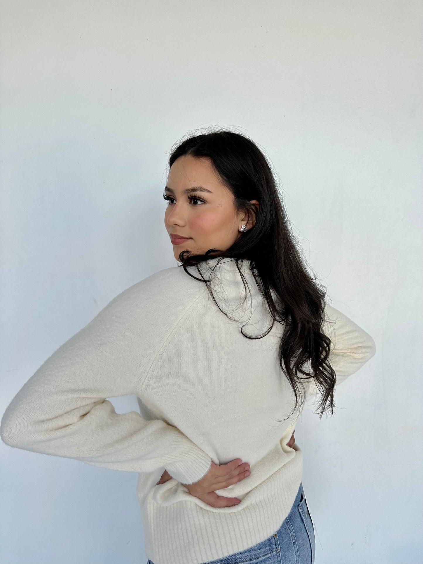 callie crewneck sweater