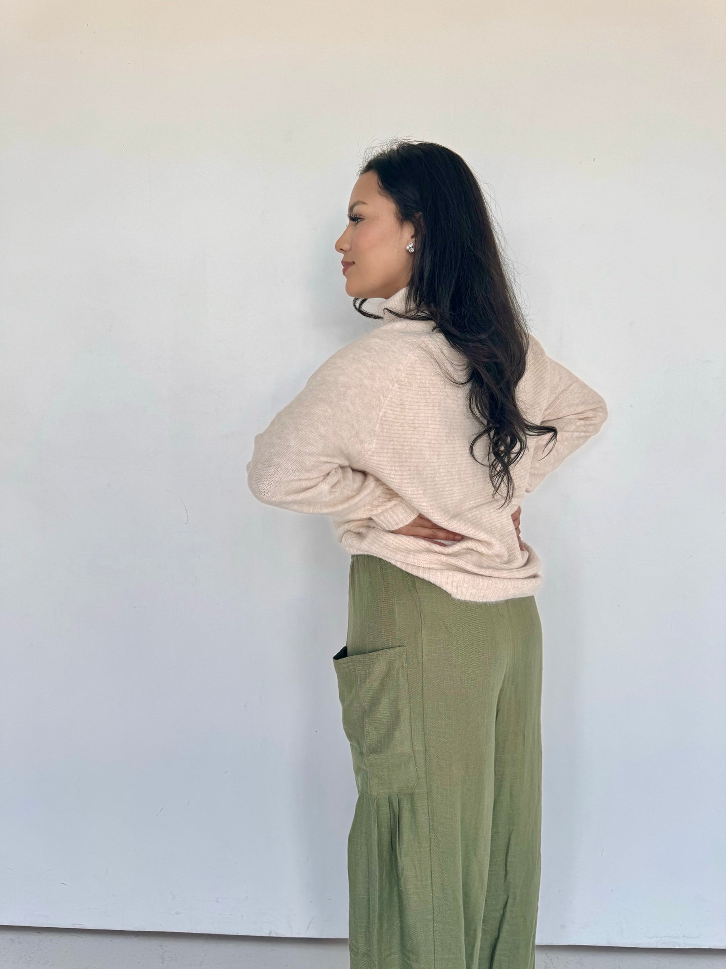 faith rolled turtleneck
