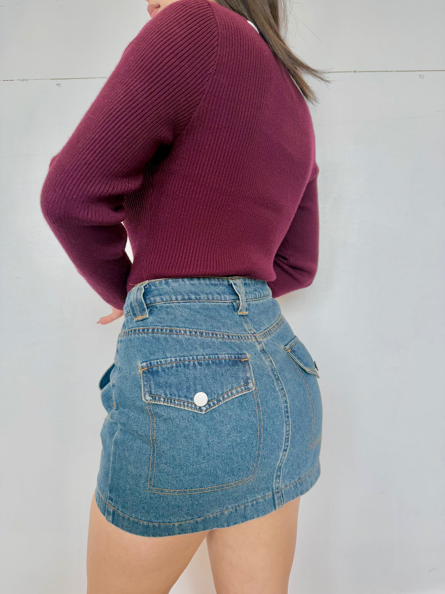 Cinthia mid rise skirt