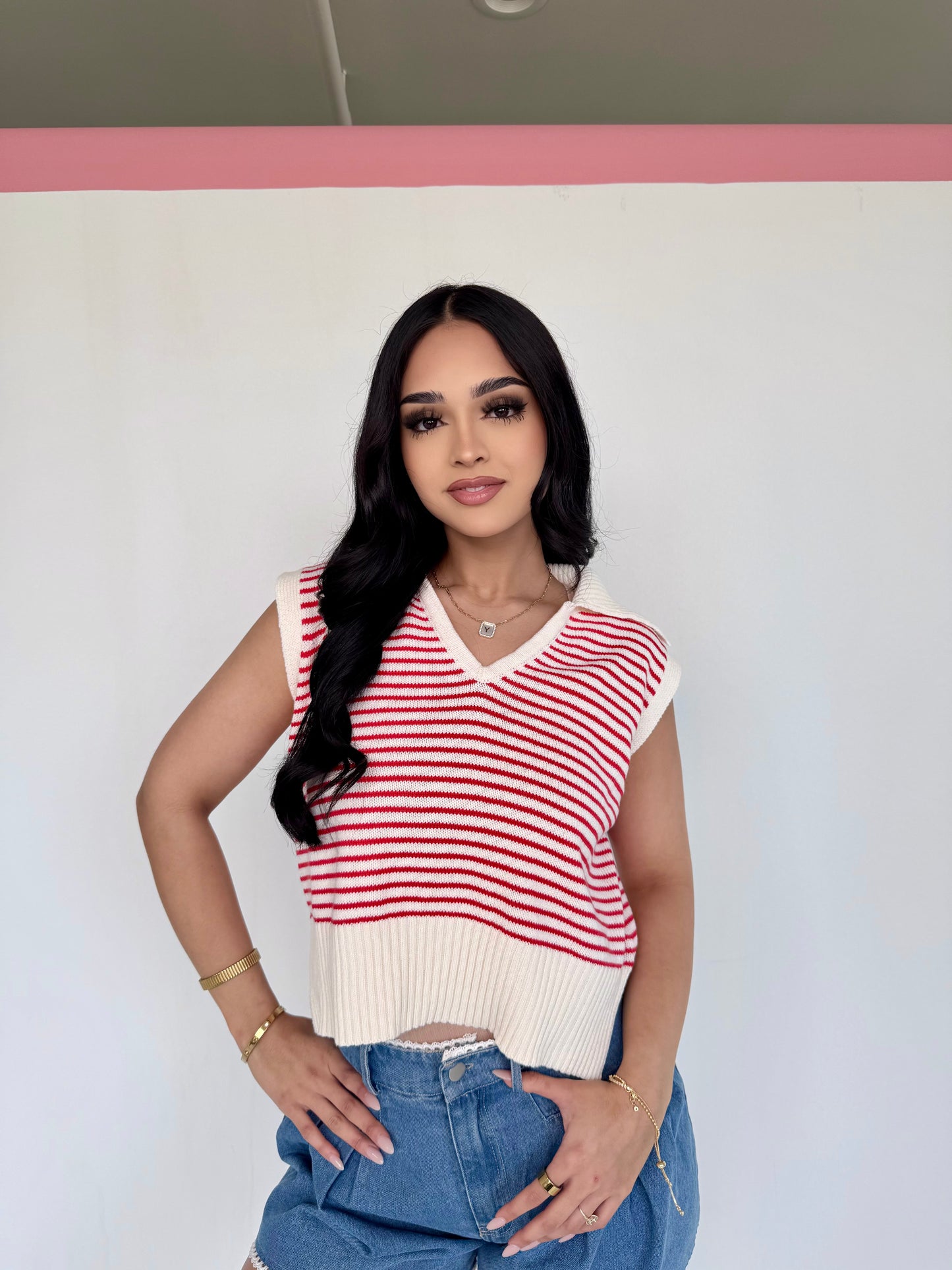 Costal v neck collar knitted top