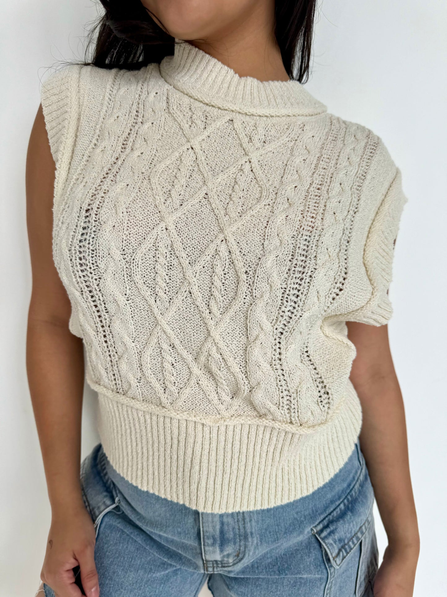 amari sweater vest