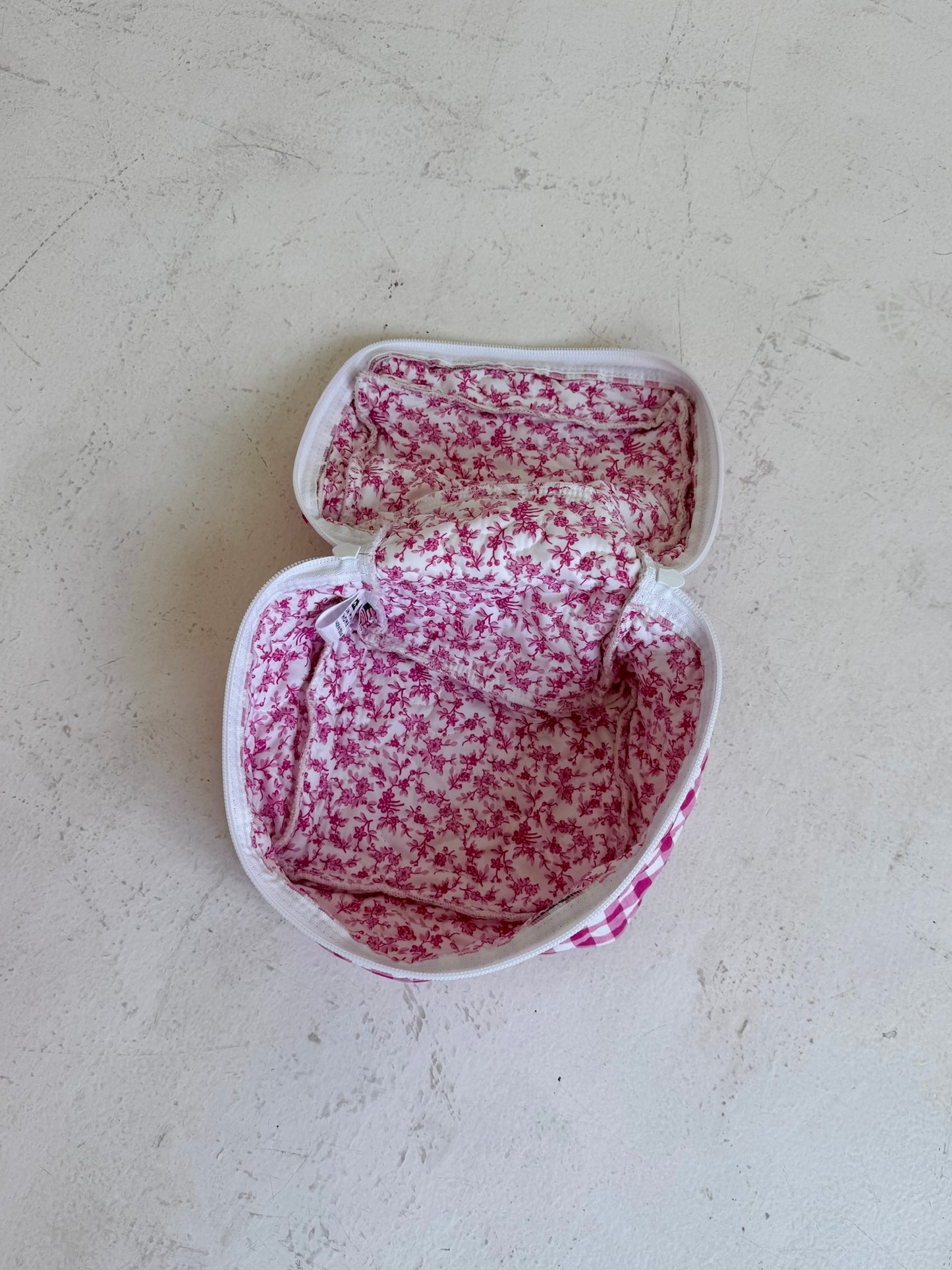 Annie gingham cosmetic bag
