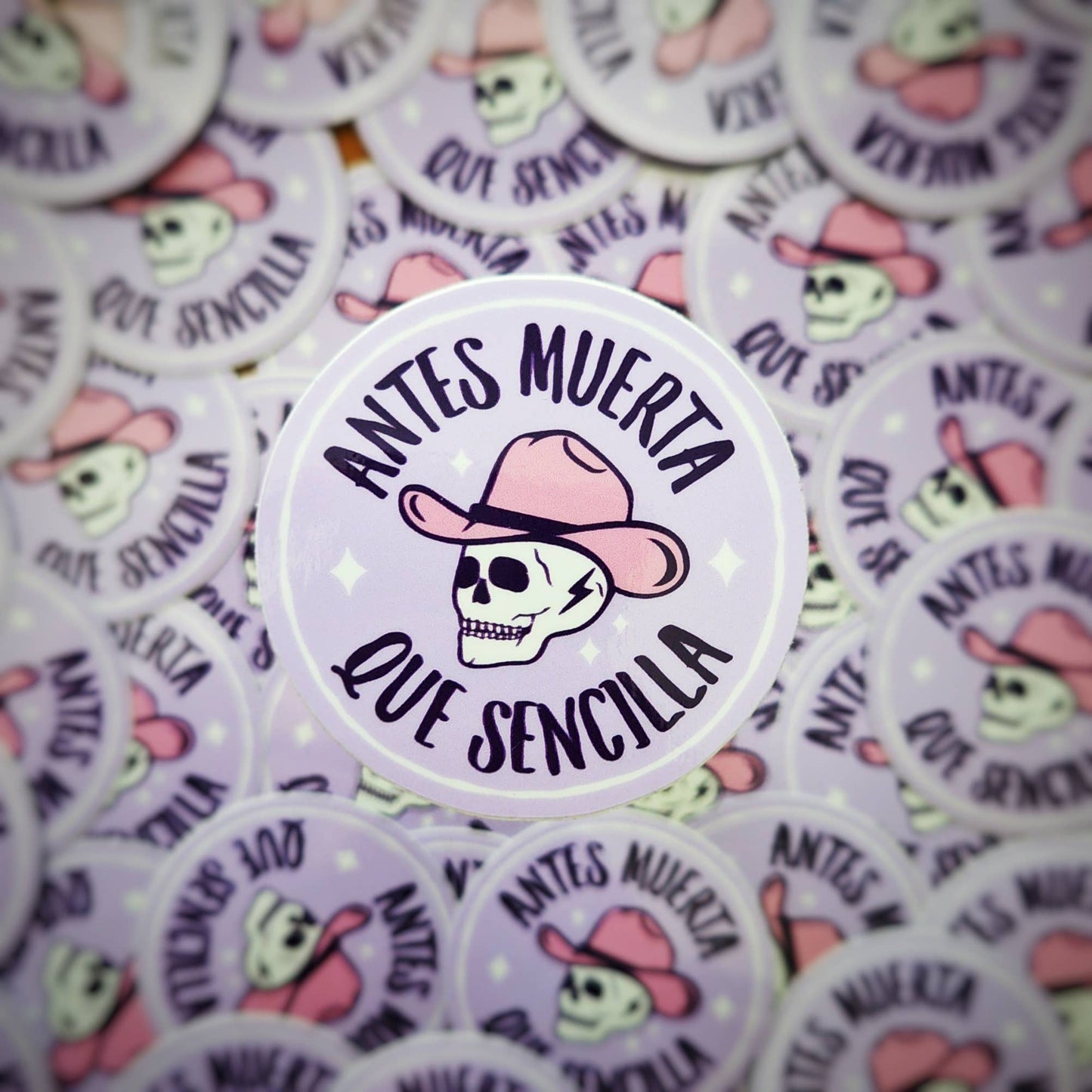 Antes Muerta Que Sencilla Vinyl Sticker
