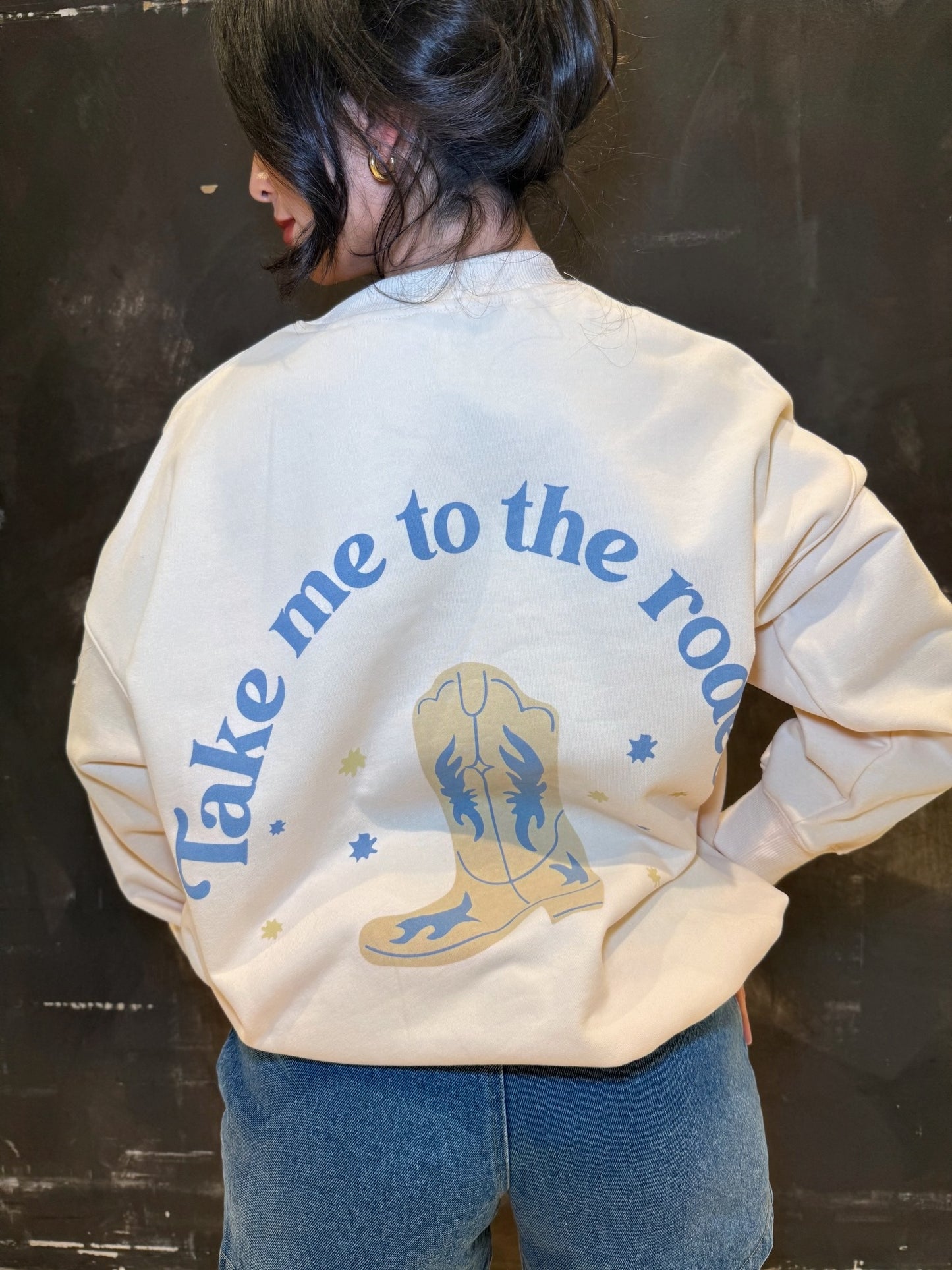 Take me to the rodeo crew neck