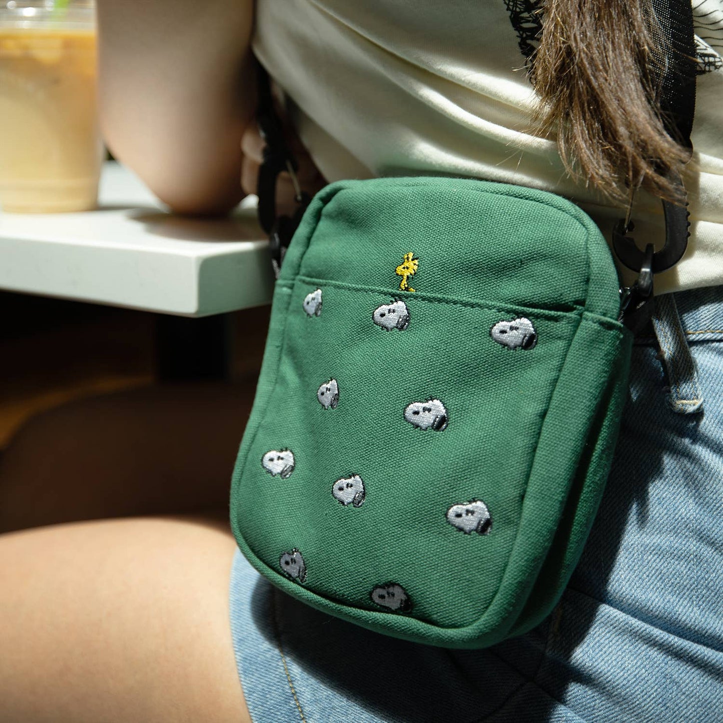 3P4 x Peanuts® - Snoopy Embroidered Crossbody Bag (Forest)