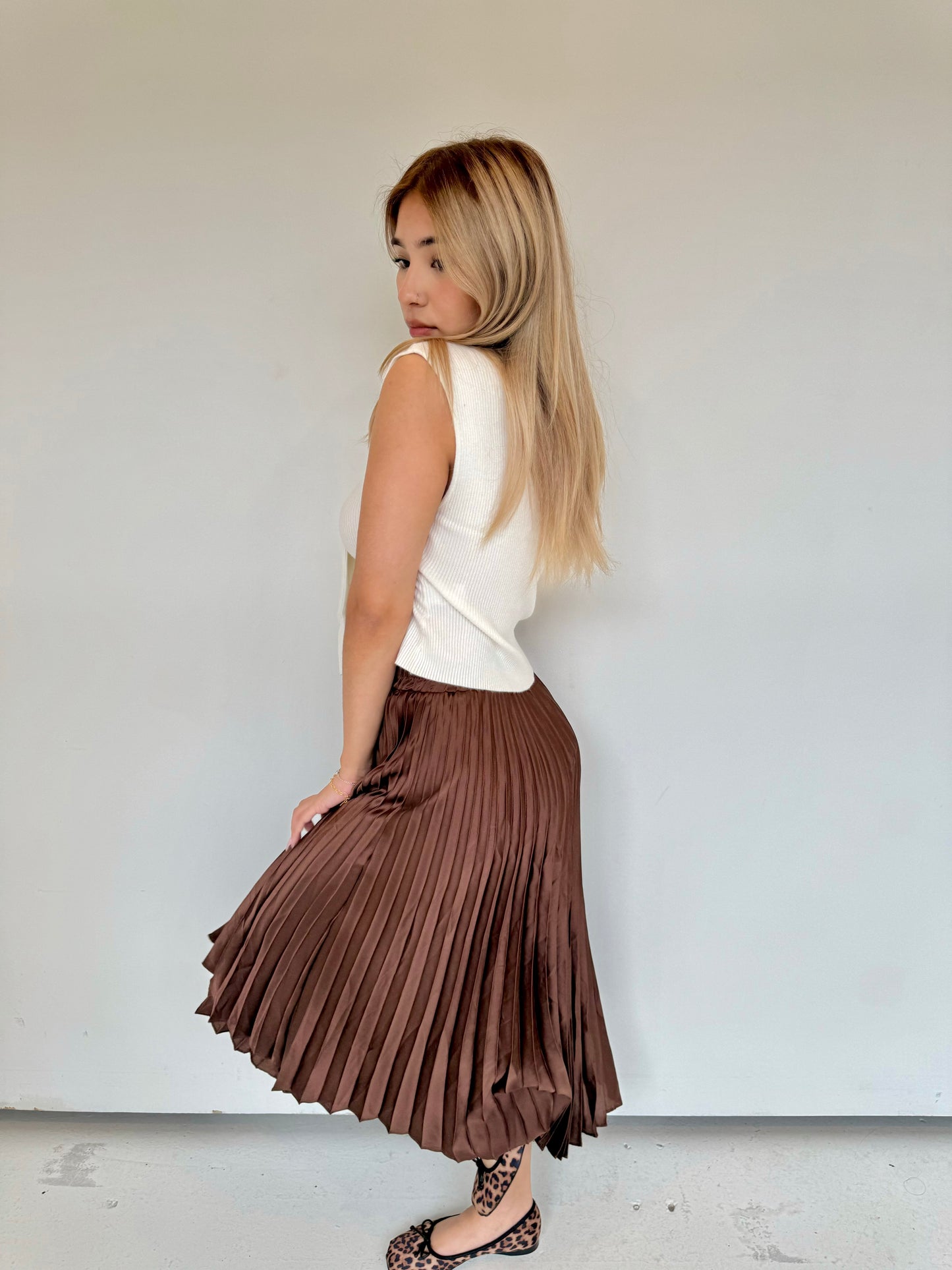 Elenor pleated silk skirt