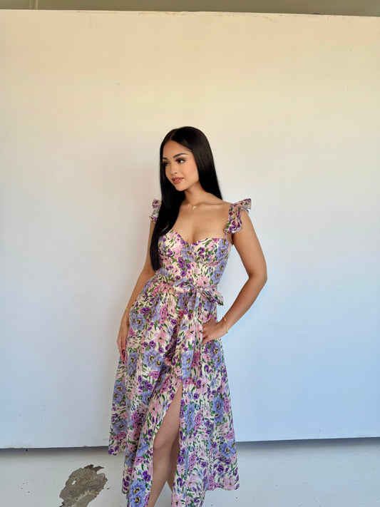 Soft lilac maxi dress
