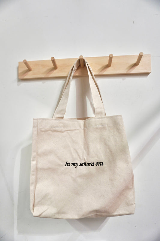 señora era vintage tote