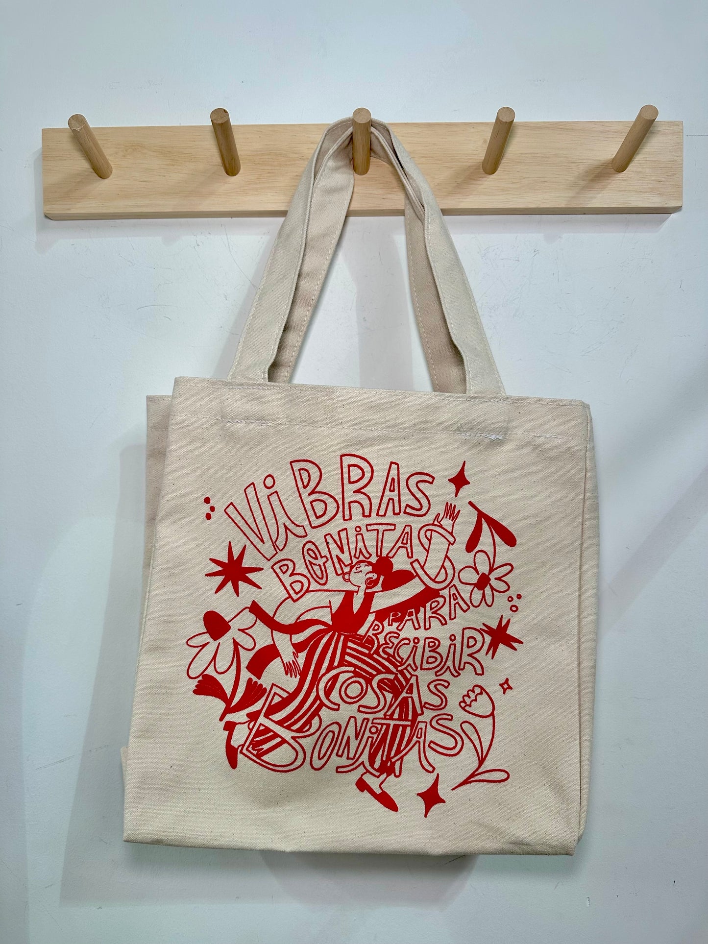 vibras bonitas tote bag
