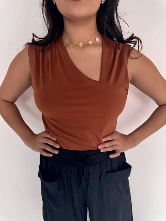 liliah asymetrical top
