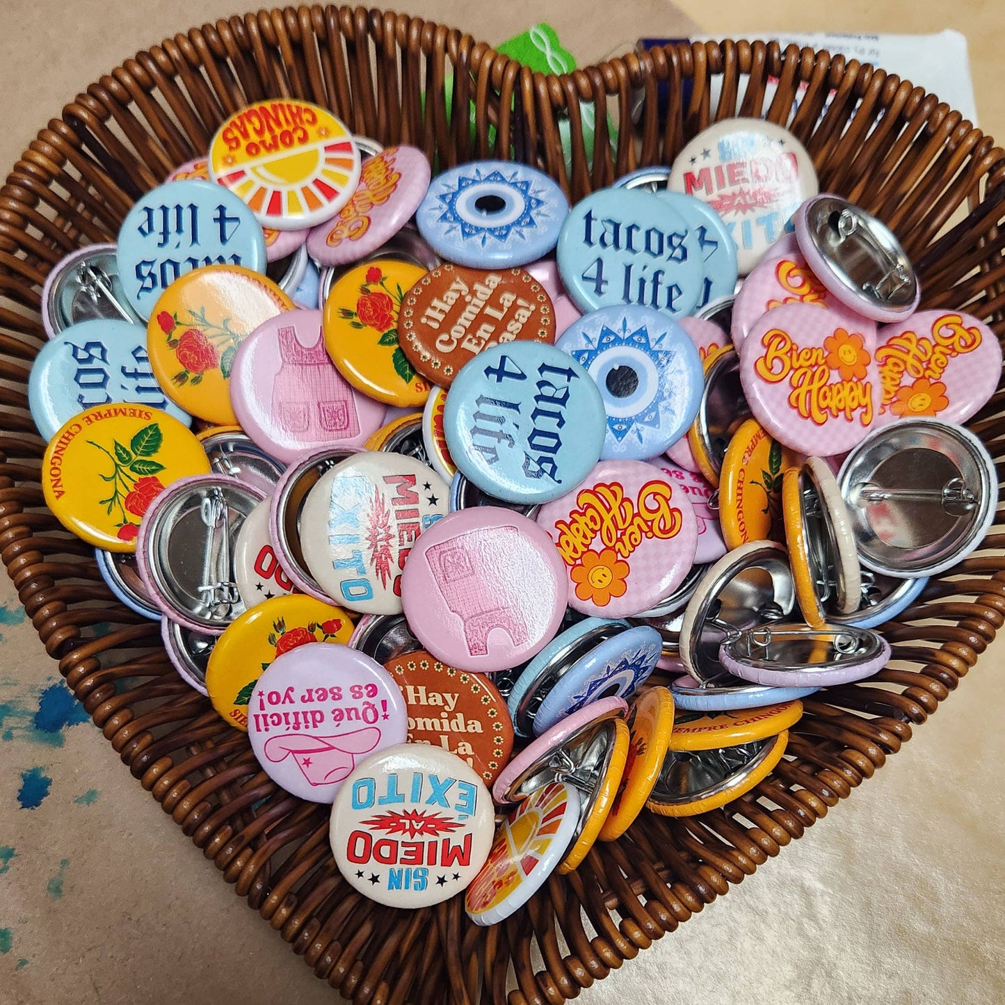 Abuelas Mandil Pin-Back Button