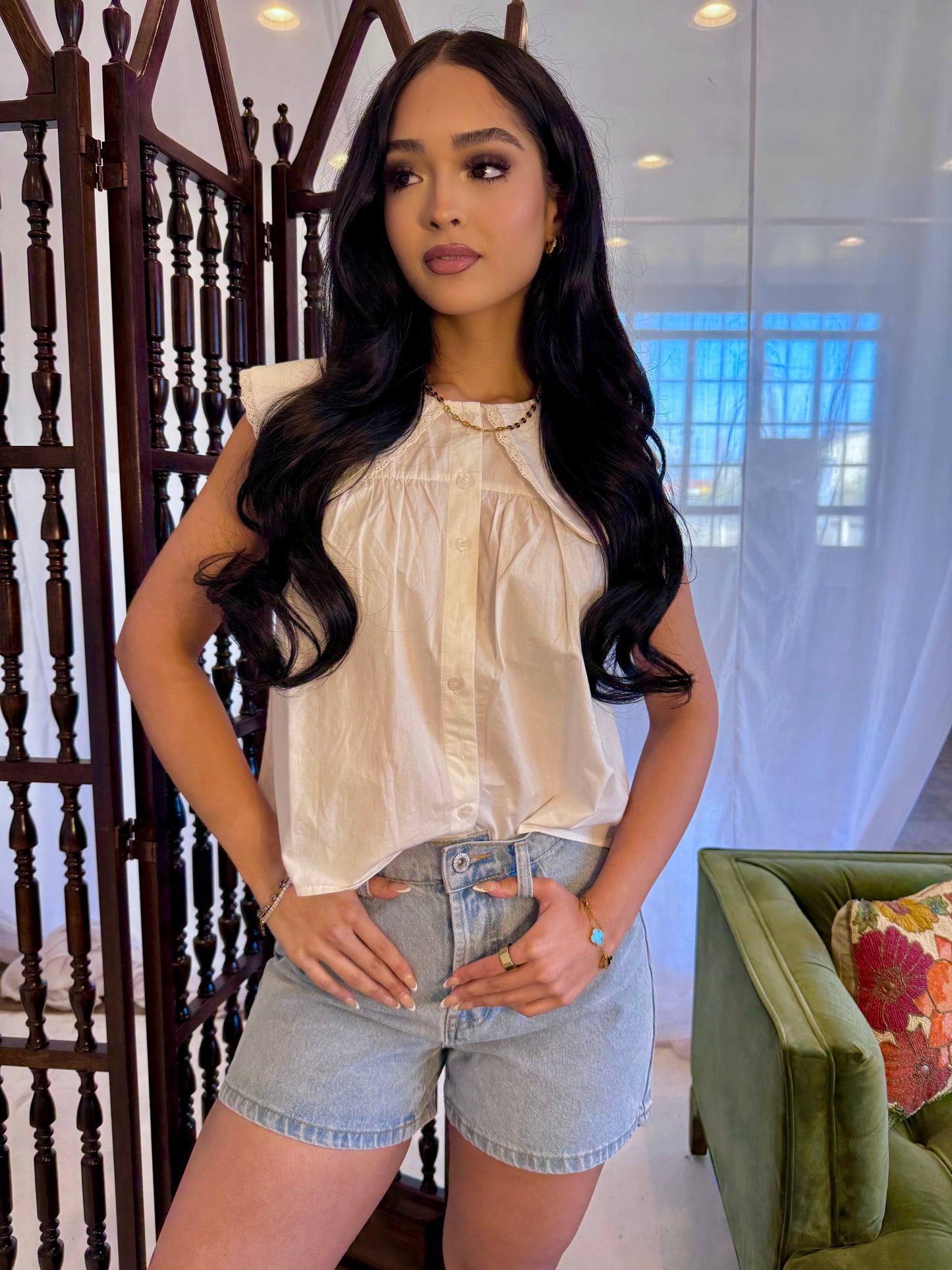 Babydoll collared top- off white