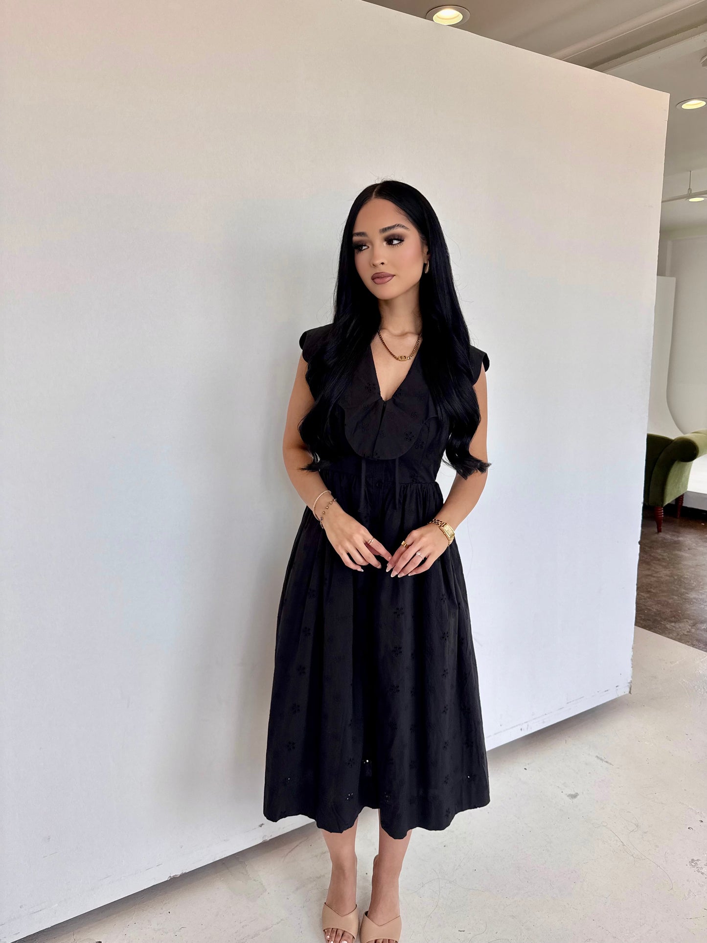 Scallop collar midi dress