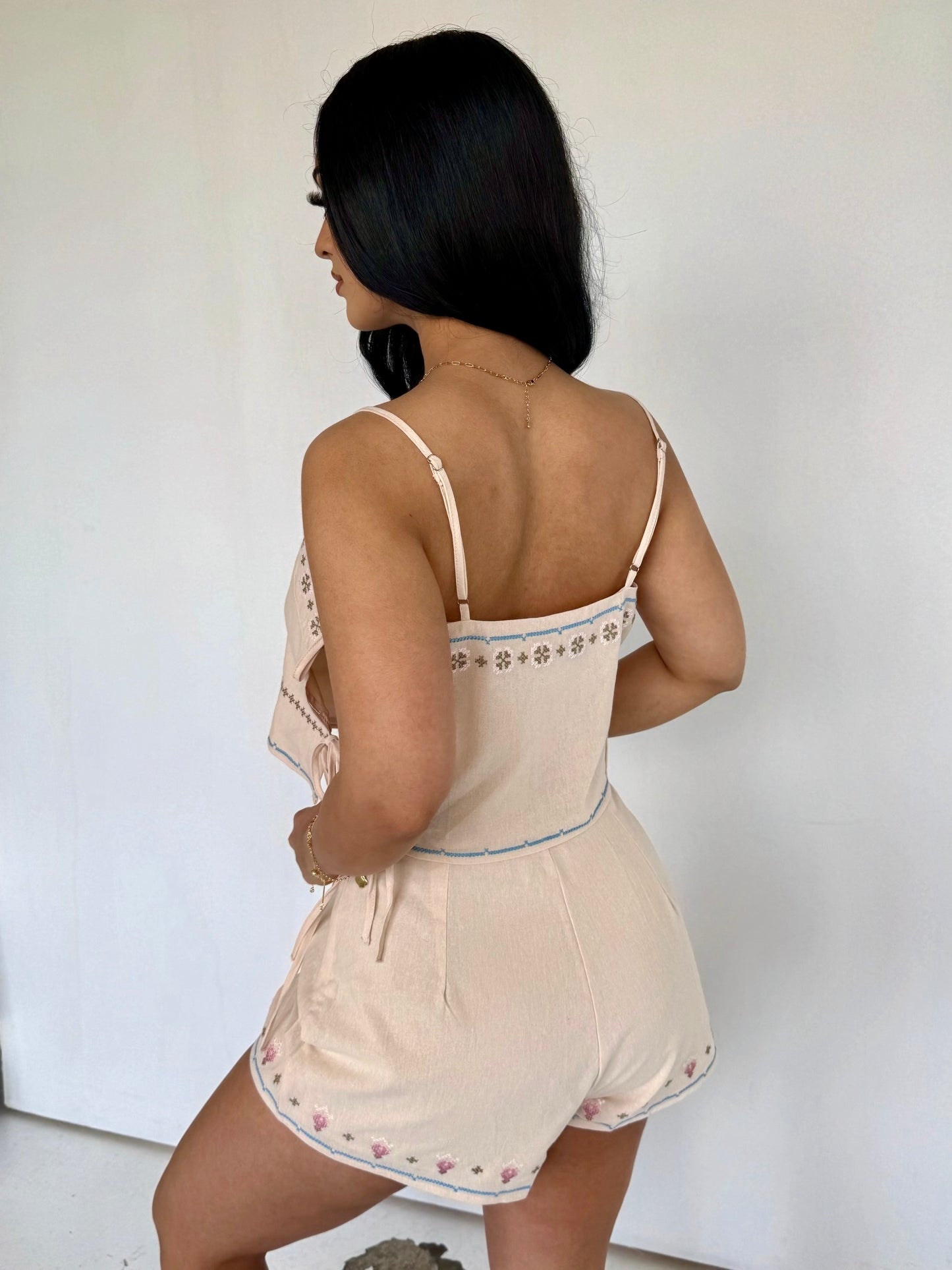 Enamorada shorts