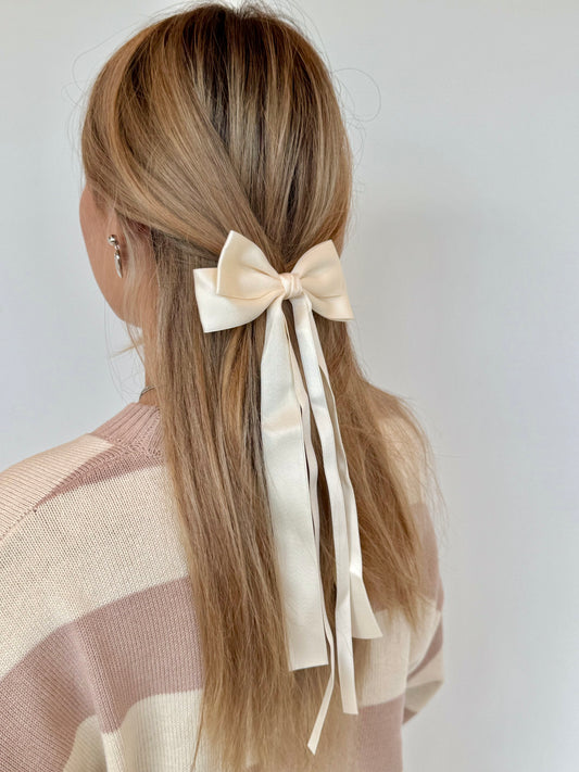 Coquette double bow clip