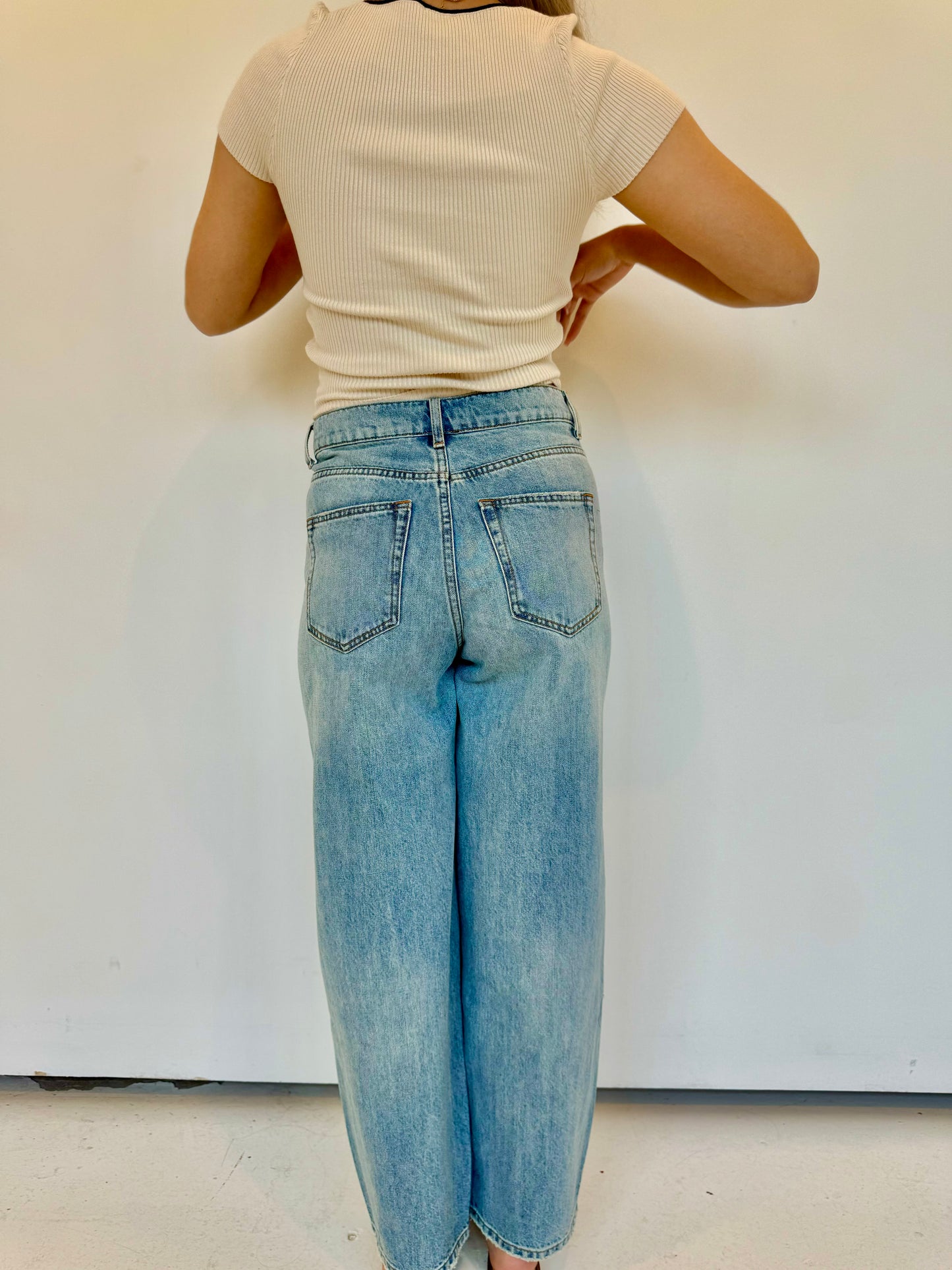 Barrel denim pants
