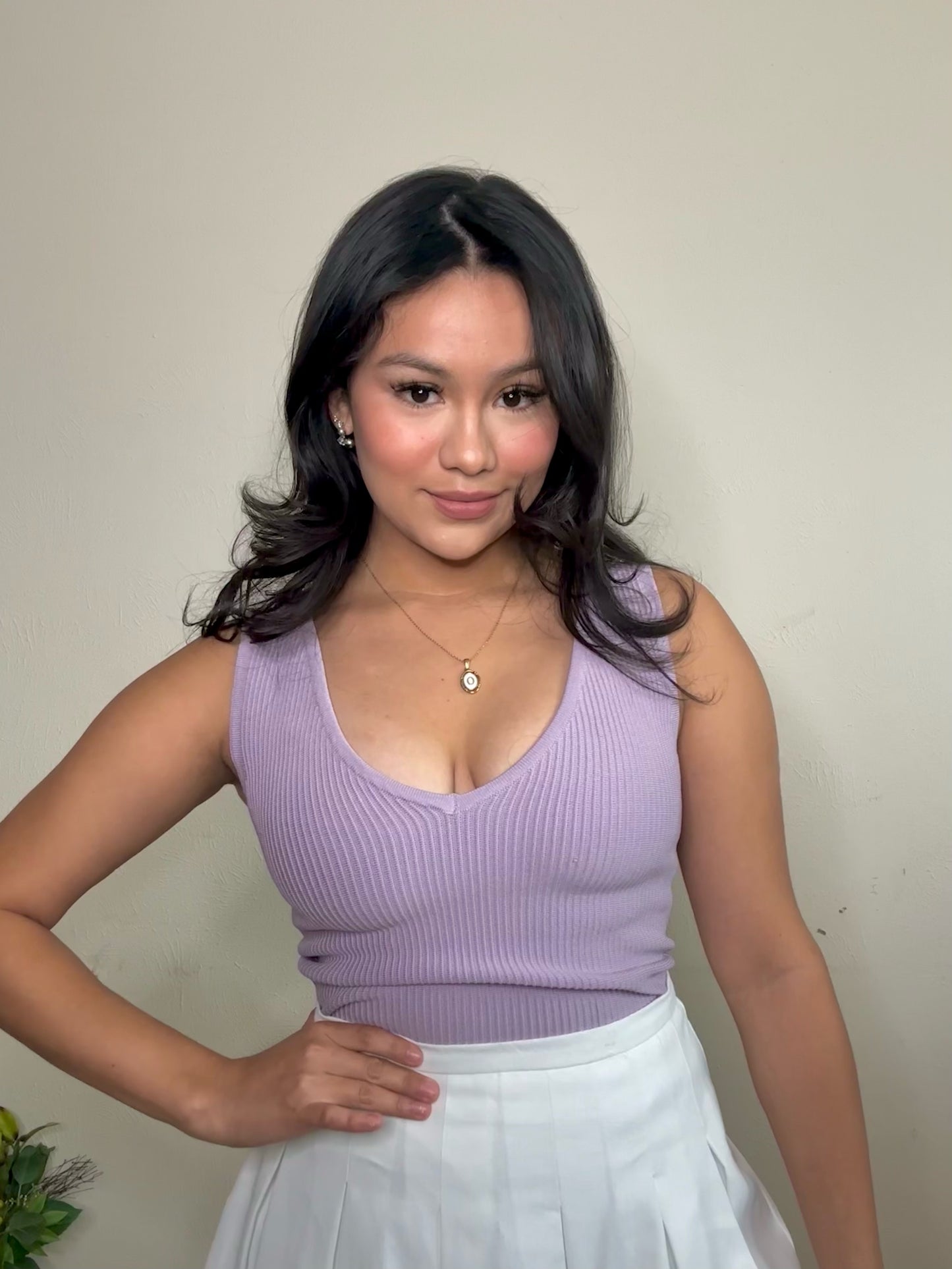 lian v neck top